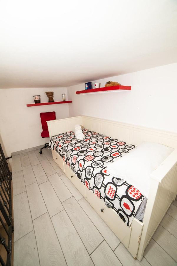 Castellanohome Napoli Eksteriør bilde